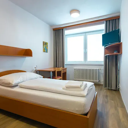 Hotel Garni Vsb 3*