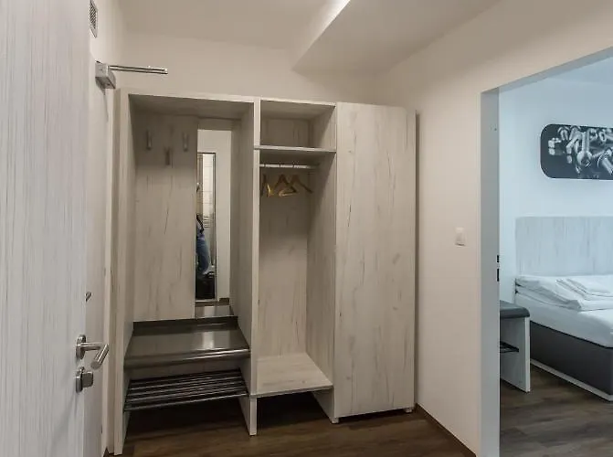 Garni Vsb Tuo 3* Острава